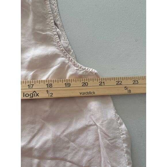 Unsubscribed Women's Medium Peach Silk Button Front Lightweight Flowy Tunic Top - Picture 7 of 11